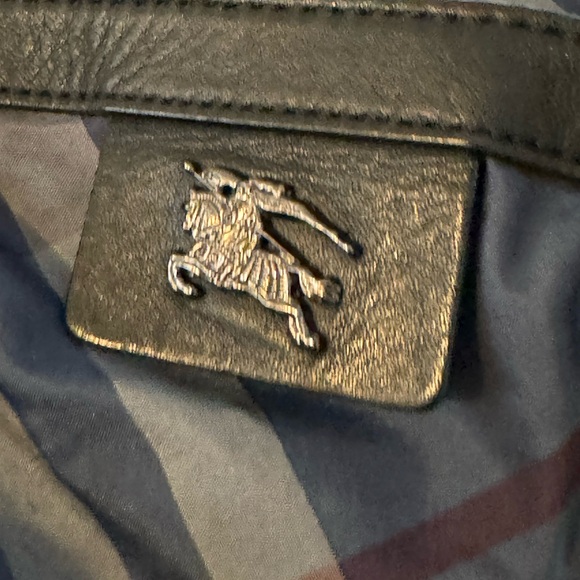 Burberry Tote Bag - Picture 3 of 8